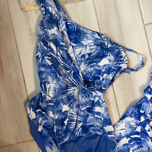 Trina Turk blue one piece swimsuit with matching cover up - Picture 3 of 3
